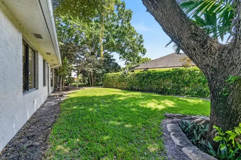 11453 Shady Oaks Lane North Palm Beach FL 33408