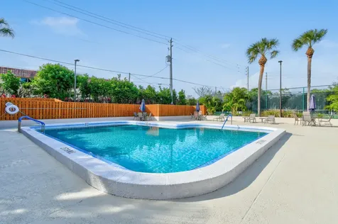11453 Shady Oaks Lane North Palm Beach FL 33408