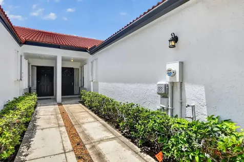 8100 Via Di Veneto Boca Raton FL 33496