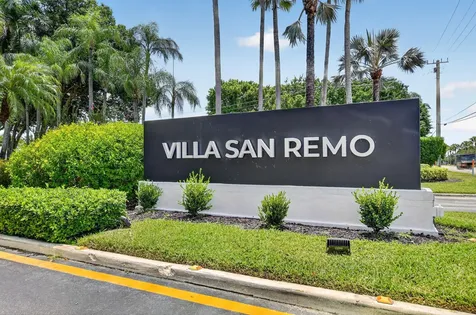 8100 Via Di Veneto Boca Raton FL 33496