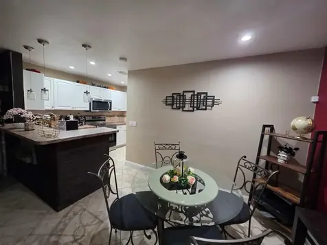 10046 Winding Lake Road Sunrise FL 33351