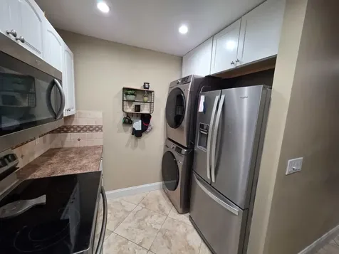 10046 Winding Lake Road Sunrise FL 33351