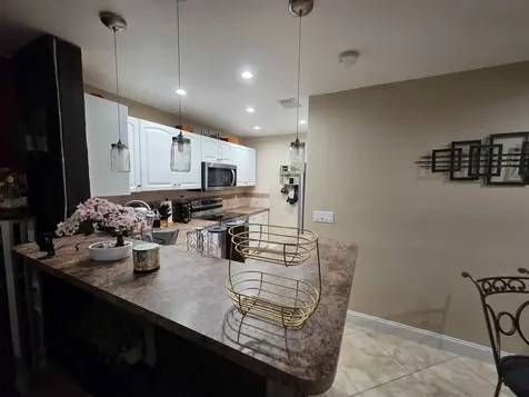 10046 Winding Lake Road Sunrise FL 33351