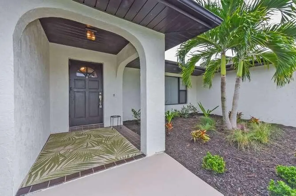 2413 SE Wishbone Road Port St Lucie FL 34952