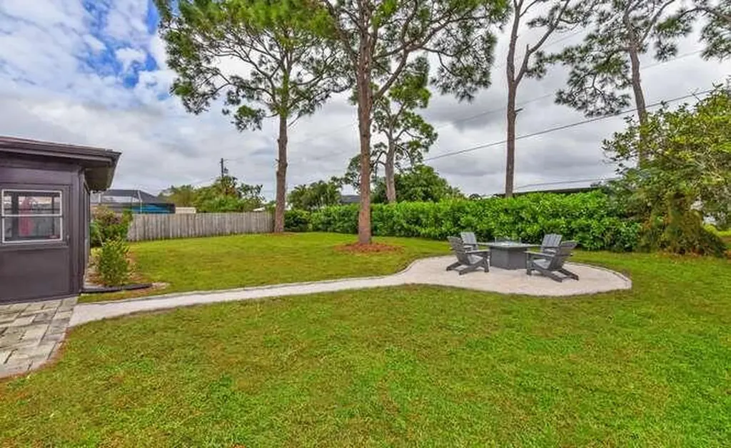 2413 SE Wishbone Road Port St Lucie FL 34952