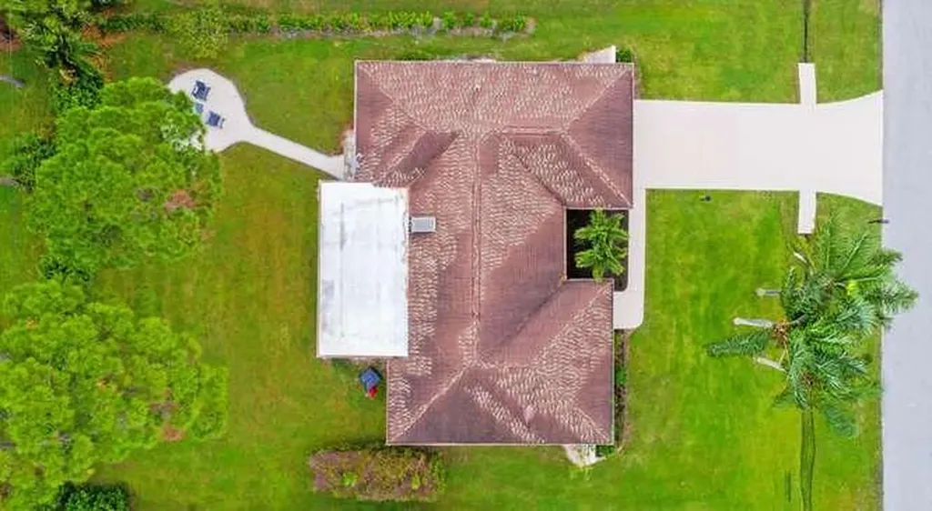 2413 SE Wishbone Road Port St Lucie FL 34952