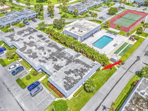 2886 E Fernley Drive E West Palm Beach FL 33415