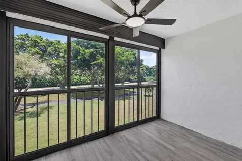6935 Huntington Lane Delray Beach FL 33446