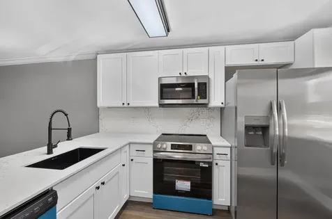 6935 Huntington Lane Delray Beach FL 33446