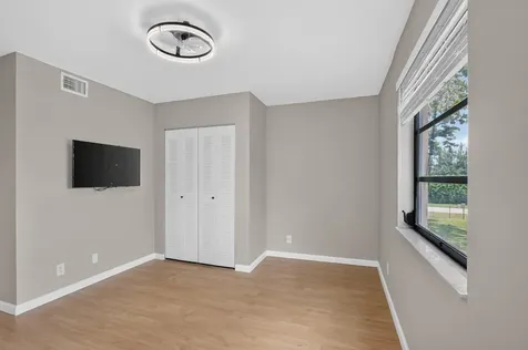 6795 Huntington Lane Delray Beach FL 33446
