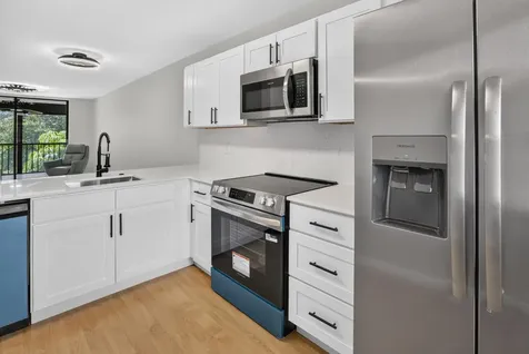 6795 Huntington Lane Delray Beach FL 33446
