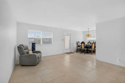 65 Saxony B Delray Beach FL 33446