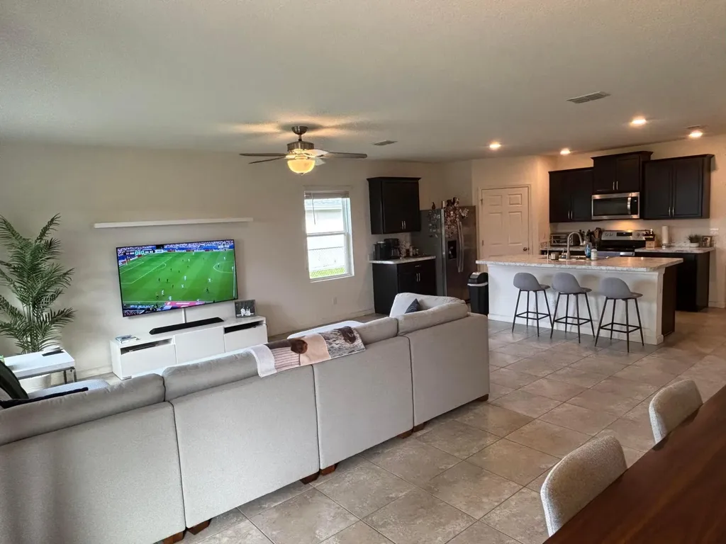 1169 SW Hunnicut Avenue Port St Lucie FL 34953