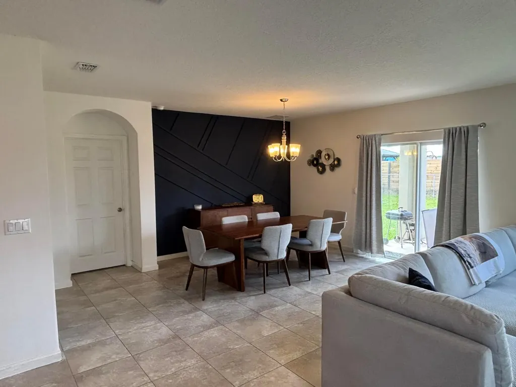 1169 SW Hunnicut Avenue Port St Lucie FL 34953