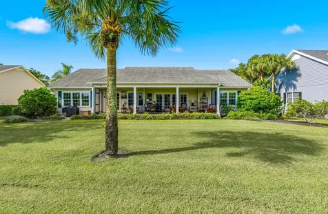 700 Summerwood Lane SW Vero Beach FL 32962
