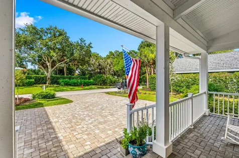700 Summerwood Lane SW Vero Beach FL 32962