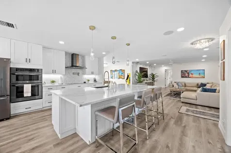 526 Linnet Circle Delray Beach FL 33444