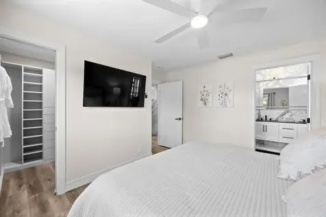 526 Linnet Circle Delray Beach FL 33444