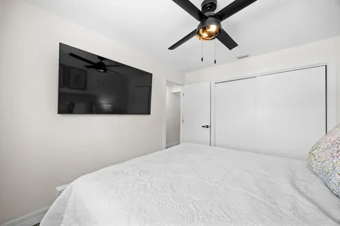 526 Linnet Circle Delray Beach FL 33444