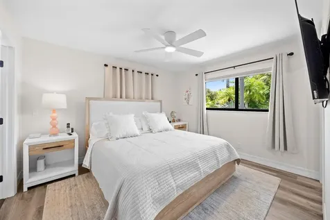 526 Linnet Circle Delray Beach FL 33444