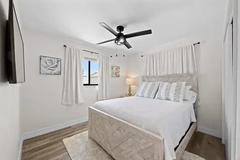 526 Linnet Circle Delray Beach FL 33444