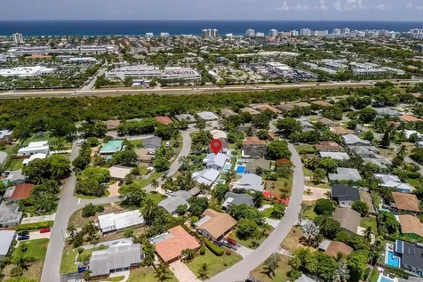 526 Linnet Circle Delray Beach FL 33444