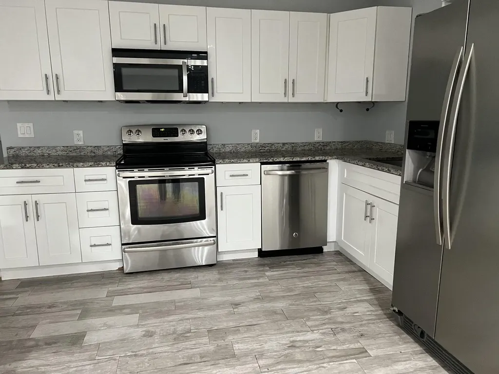 817 S L Street Lake Worth Beach FL 33460