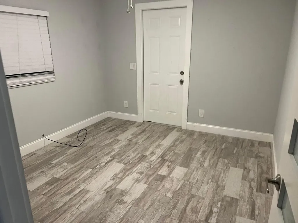 817 S L Street Lake Worth Beach FL 33460