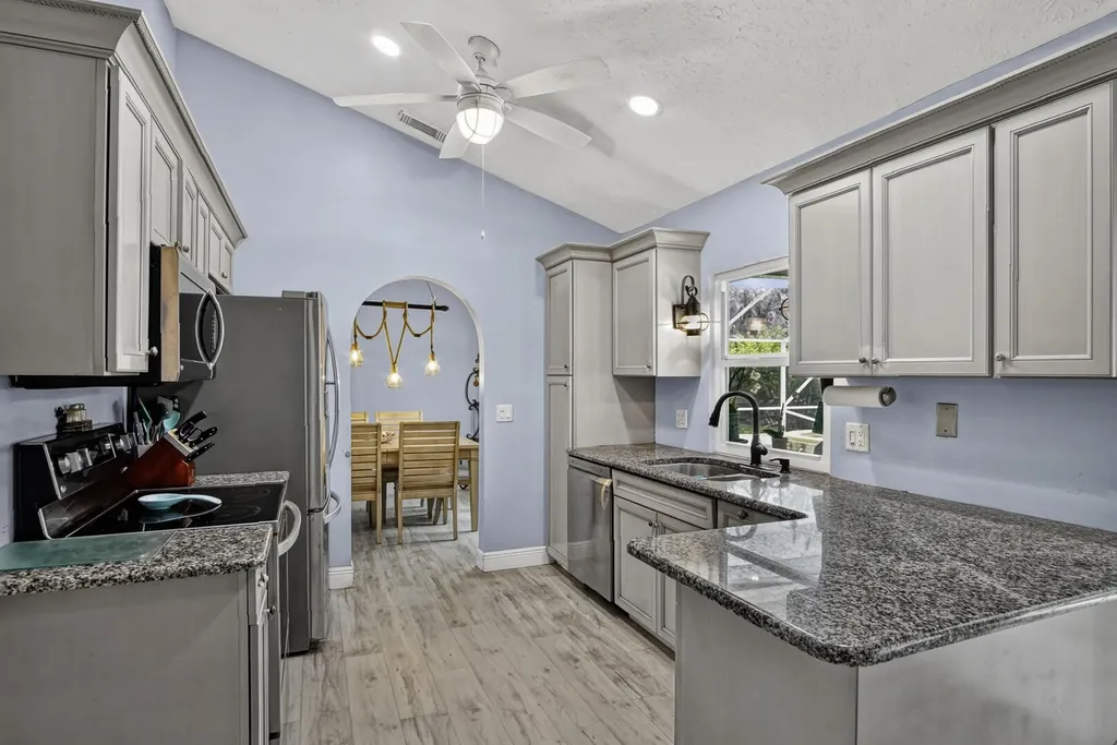 3005 SE Wake Road Port St Lucie FL 34984