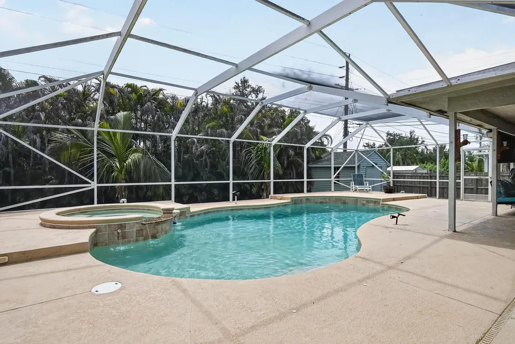 3005 SE Wake Road Port St Lucie FL 34984