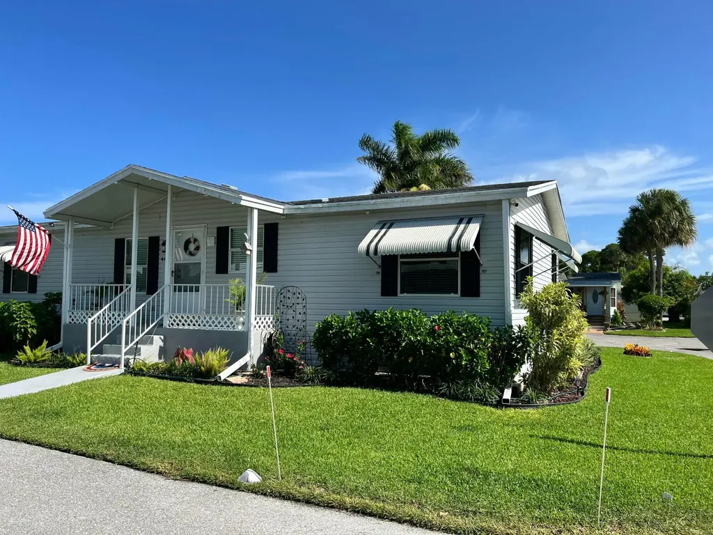 2555 Pga Boulevard Palm Beach Gardens FL 33410