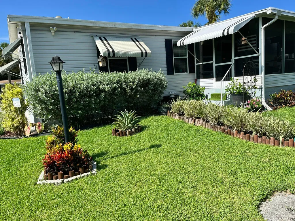 2555 Pga Boulevard Palm Beach Gardens FL 33410