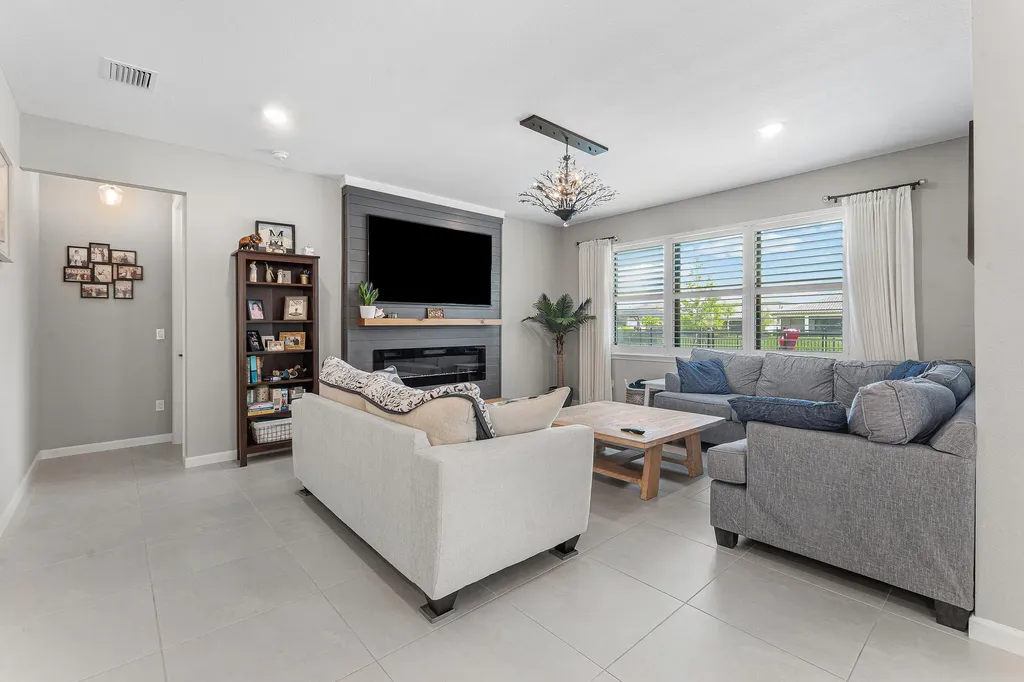 770 SE Courances Drive Port St Lucie FL 34984