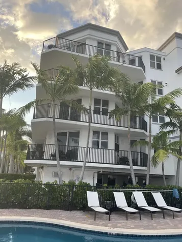 2700 S Federal Highway Boynton Beach FL 33435