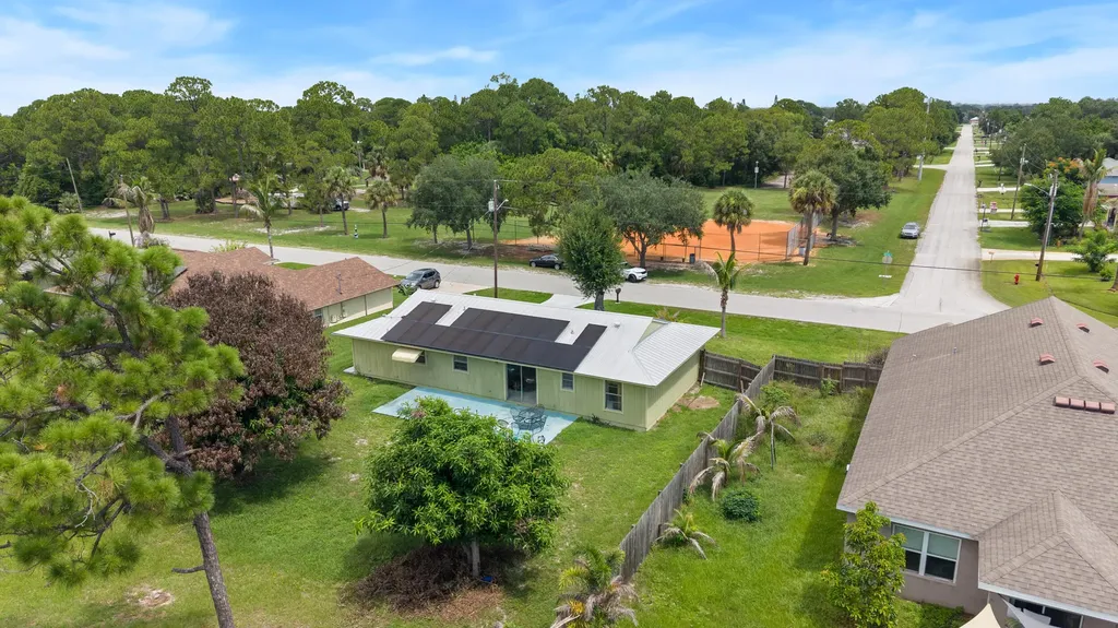 636 SW Eyerly Avenue Port St Lucie FL 34983