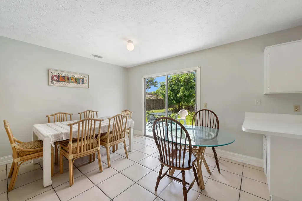 636 SW Eyerly Avenue Port St Lucie FL 34983