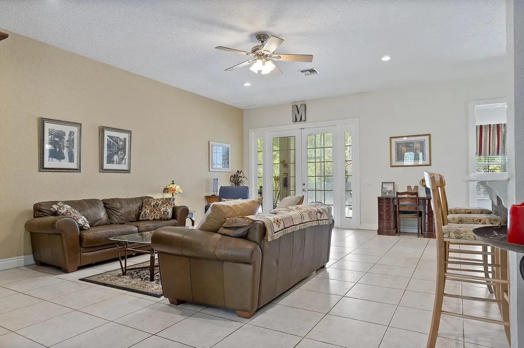 17854 88th Road N The Acreage FL 33470