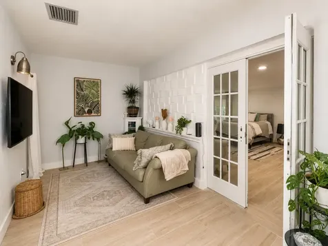 830 NE 135th Street North Miami FL 33161