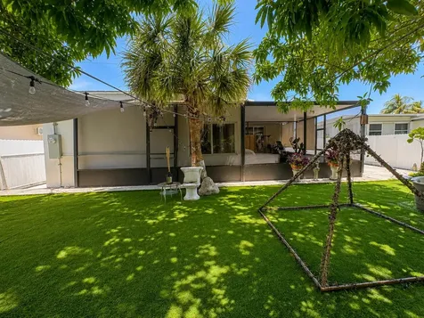 830 NE 135th Street North Miami FL 33161