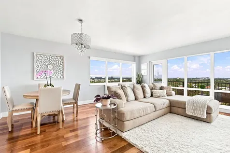 340 Sunset Drive Fort Lauderdale FL 33301