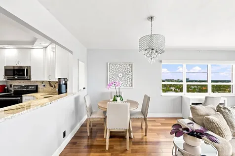 340 Sunset Drive Fort Lauderdale FL 33301