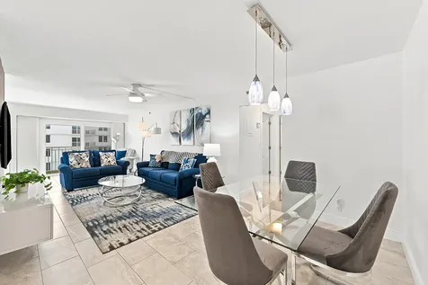 3221 S Ocean Boulevard Highland Beach FL 33487