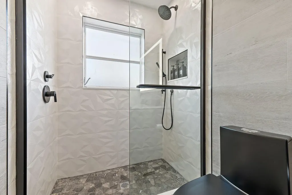 4193 Hyacinth Circle N Palm Beach Gardens FL 33410