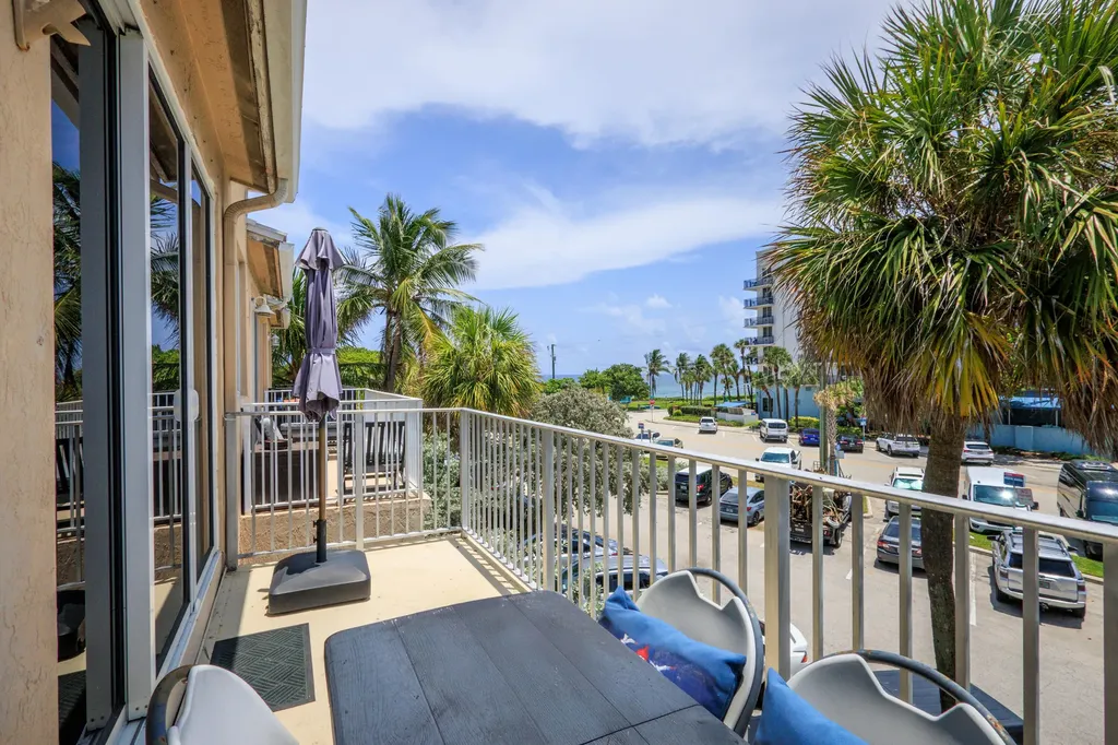 836 SE 20th Avenue SE Deerfield Beach FL 33441