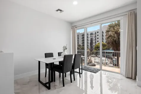 836 SE 20th Avenue SE Deerfield Beach FL 33441