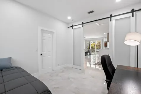 836 SE 20th Avenue SE Deerfield Beach FL 33441