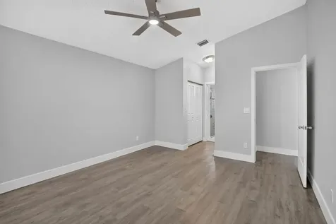 1371 SW 181st Avenue Pembroke Pines FL 33029
