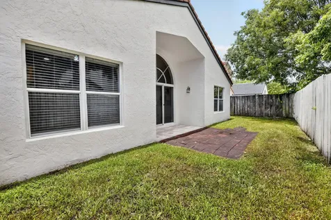 1371 SW 181st Avenue Pembroke Pines FL 33029