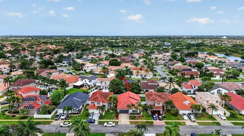 1371 SW 181st Avenue Pembroke Pines FL 33029