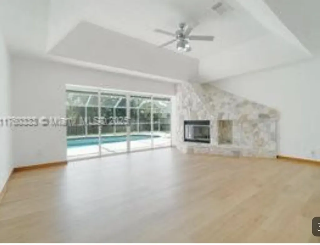 242 SE Duval Avenue Port St Lucie FL 34983
